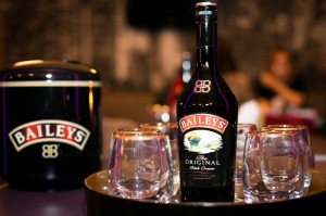 Sticla-Baileys