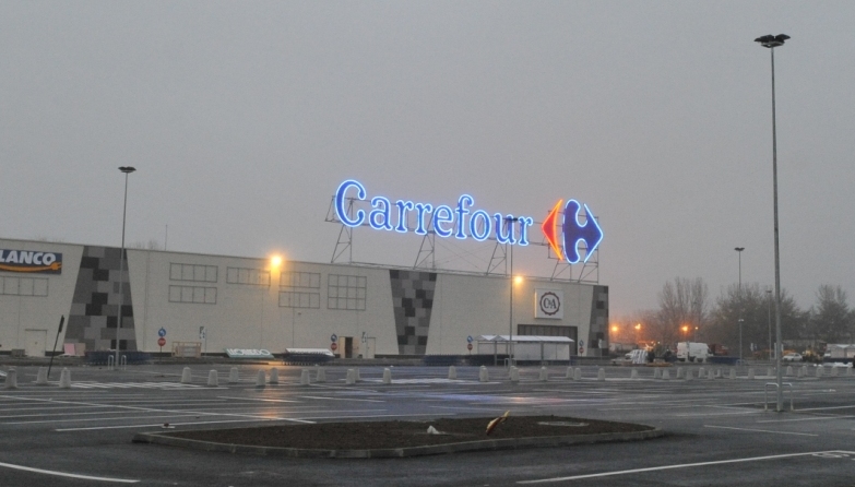 Carrefour Galati-1