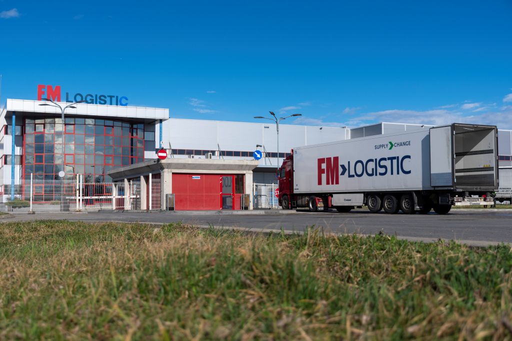 fm logistic